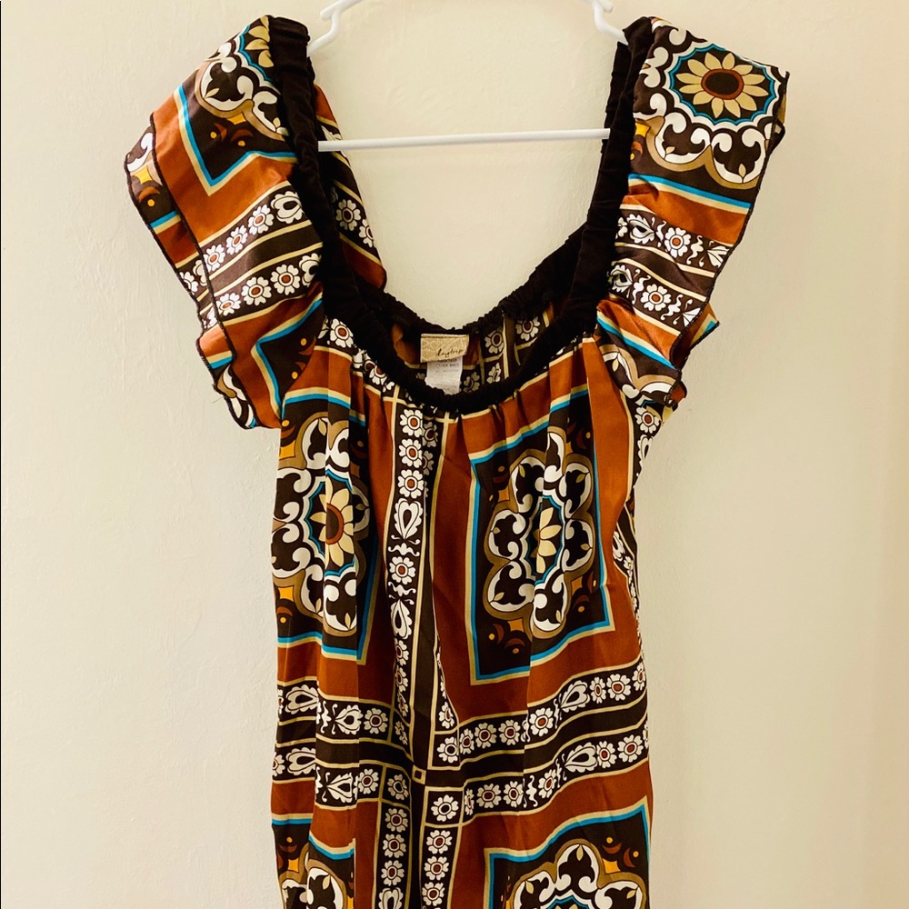 Daytrip top.